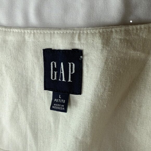 GAP Women's Linen Vest.  White V Neck. Size Women's Petite Large, Long 3 Button - Picture 2 of 8